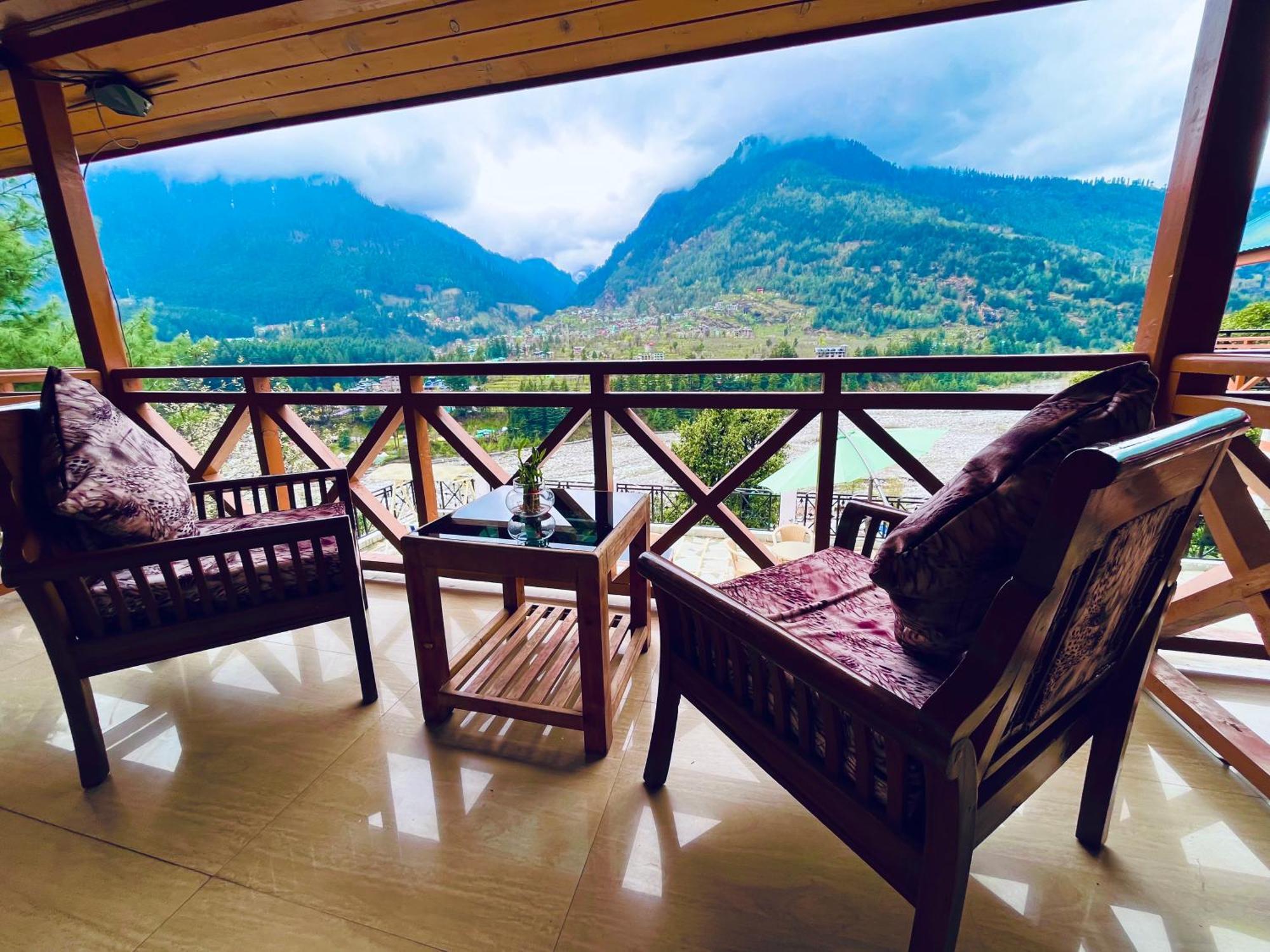 Hotel Hollywood Vibes #Riverview #Premium Rooms #Prime Location #Most Awarded #Parking #Top Rated #Open Terrace #Lawn #Best Selling Hotel In Manali Exterior photo